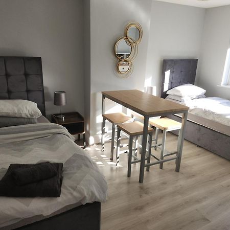 Southernwood - Wantage Road Apt 2 Didcot Exteriör bild